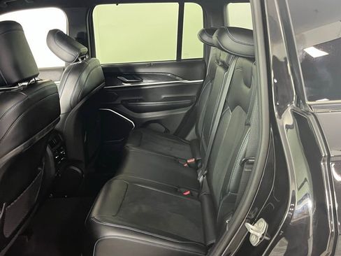 Used 2022 Jeep Grand Cherokee Trailhawk w/ Advanced Protech Group II image 29