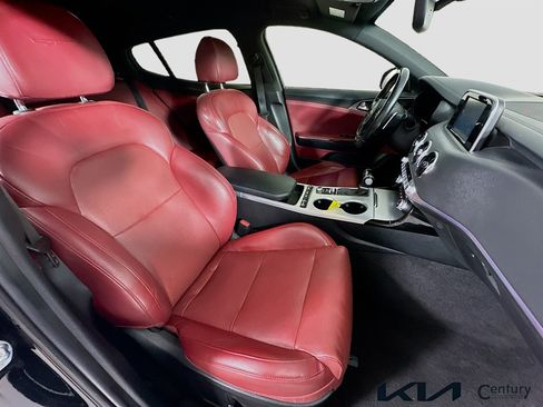 Used 2020 Kia Stinger GT image 26