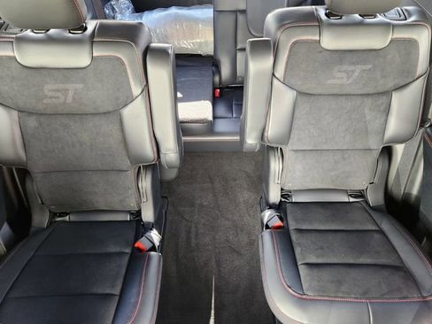 Certified 2025 Ford Explorer ST w/ Sun And Sound Package image 17