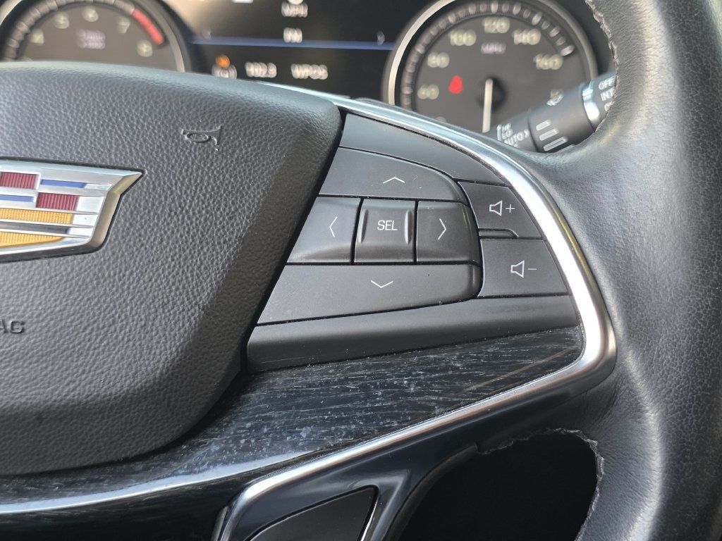 Used 2024 Cadillac XT5 Premium Luxury w/ Technology Package AWD/4WD image 29