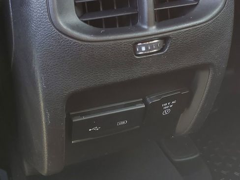 Used 2020 Jeep Cherokee Trailhawk w/ Cold Weather Group AWD/4WD image 22