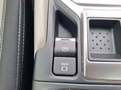 Used 2019 Subaru Forester w/ Alloy Wheel Package image 19