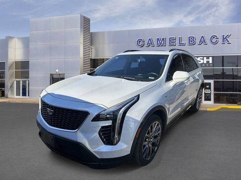 Used 2019 Cadillac XT4 Sport AWD/4WD image 2