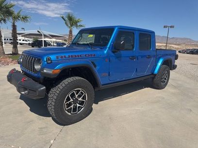 New 2025 Jeep Gladiator Rubicon w/ Convenience Group
