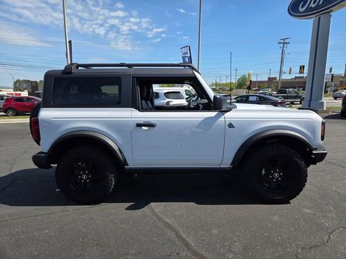Used 2024 Ford Bronco Black Diamond AWD/4WD image 9