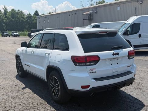 Certified 2020 Jeep Grand Cherokee Trailhawk AWD/4WD image 3