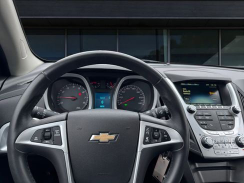 Used 2012 Chevrolet Equinox LT w/ Driver Convenience Package image 3