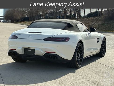 Used 2020 Mercedes-Benz AMG GT Roadster image 6