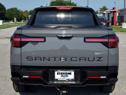 Used 2024 Hyundai Santa Cruz Night AWD/4WD image 5