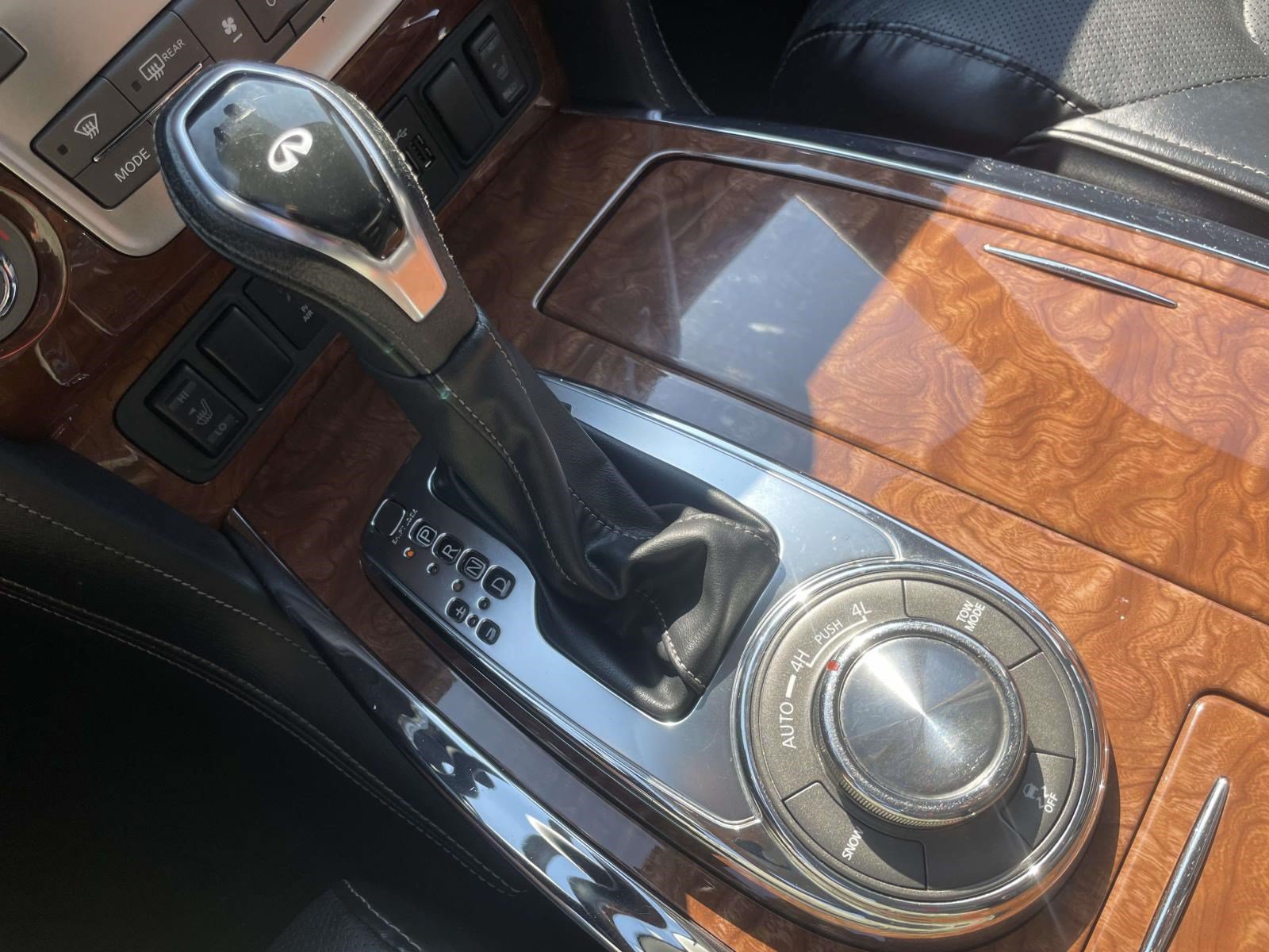 Used 2019 INFINITI QX80 Luxe AWD/4WD image 31