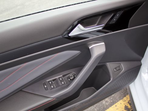 New 2026 Volkswagen Jetta GLI Autobahn image 9