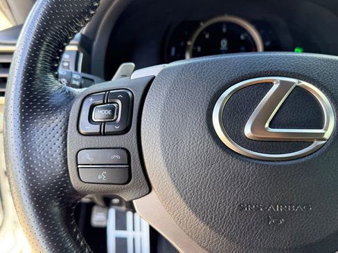 Used 2016 Lexus RC 350 image 29