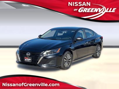 Used 2024 Nissan Altima 2.5 SV