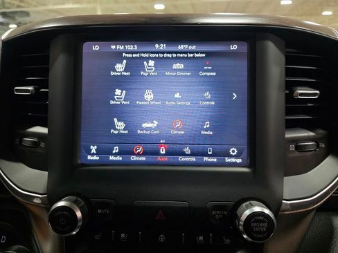 Used 2020 RAM 1500 Laramie image 24