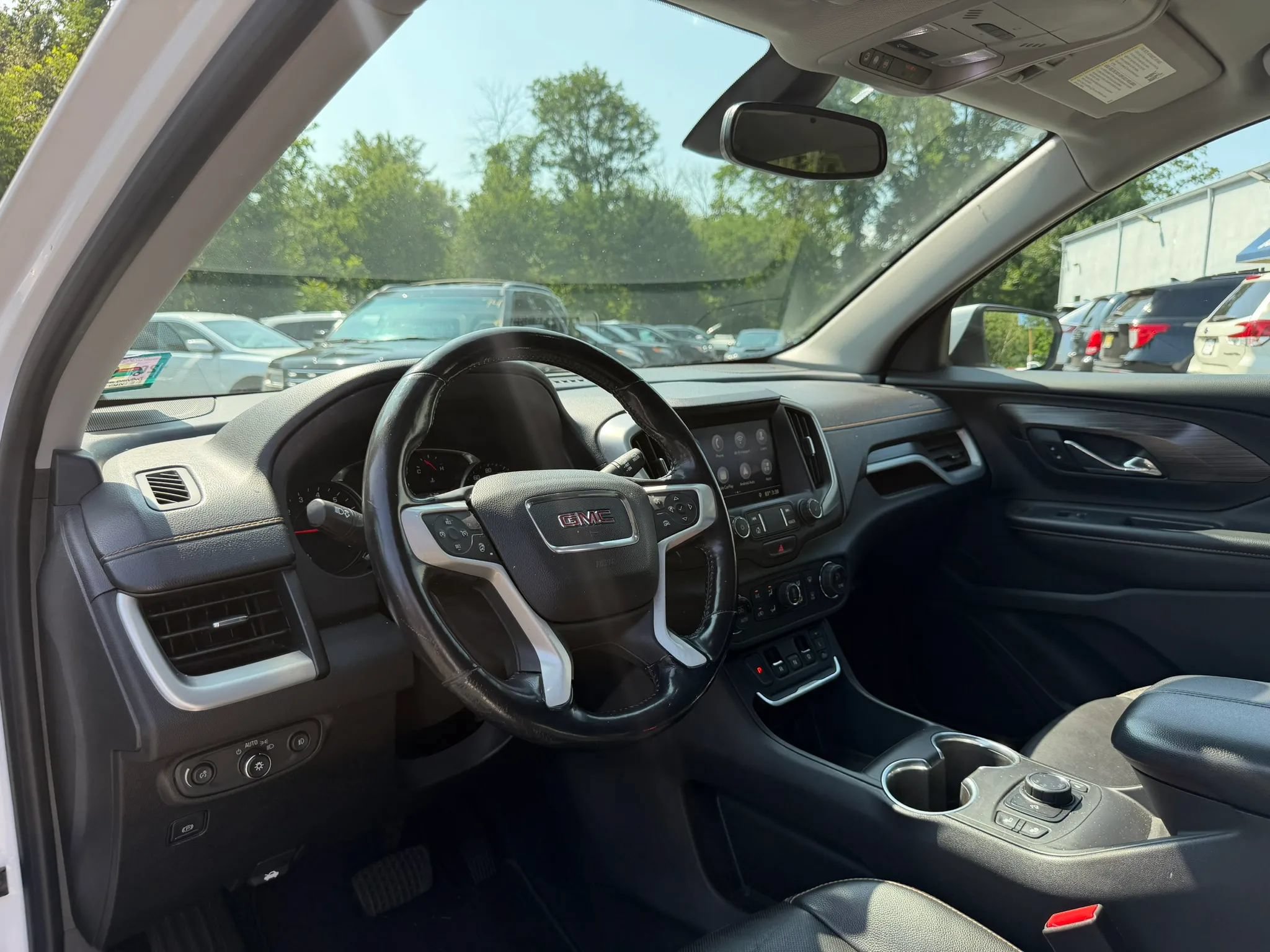 Used 2019 GMC Terrain SLT w/ Preferred Package AWD/4WD image 19