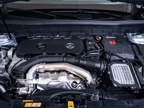 Used 2026 Mercedes-Benz GLB 250 4MATIC image 41