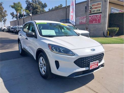 Used 2021 Ford Escape S FWD image 3