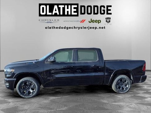 New 2026 RAM 1500 Big Horn AWD/4WD image 17