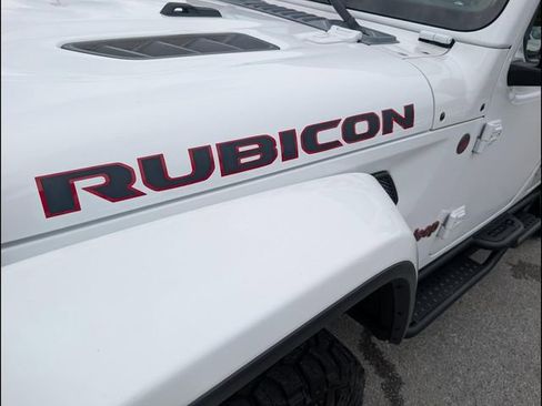 Used 2019 Jeep Wrangler Unlimited Rubicon AWD/4WD image 18