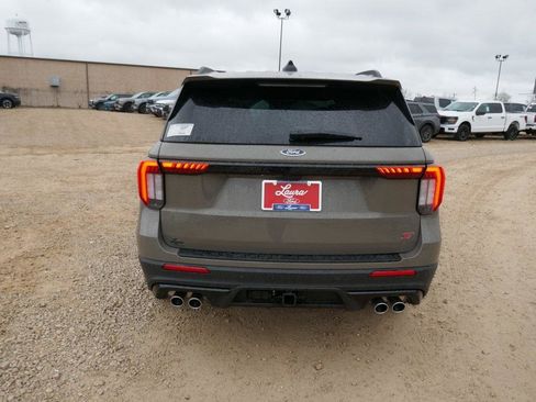 New 2026 Ford Explorer ST w/ Sun And Sound Package image 5