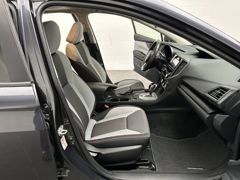 Used 2018 Subaru Crosstrek 2.0i Premium AWD/4WD image 19