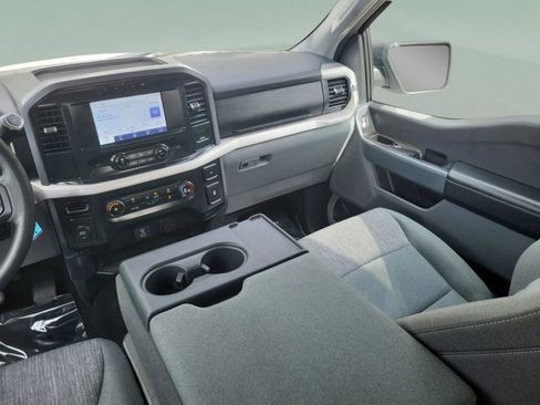 Used 2023 Ford F150 XLT image 9