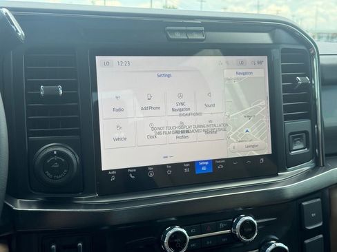 New 2025 Ford F350 Lariat w/ Lariat Ultimate Package image 28