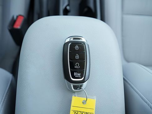 Certified 2023 Hyundai Kona SEL FWD image 35