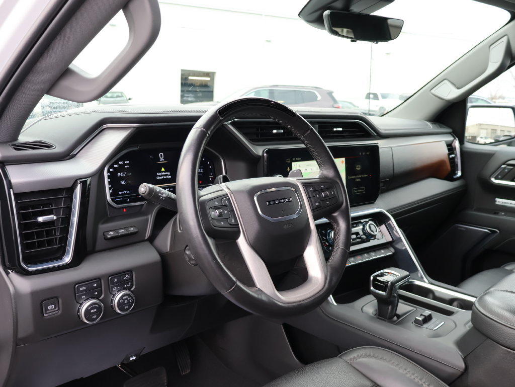 Used 2024 GMC Sierra 1500 Denali AWD/4WD image 19