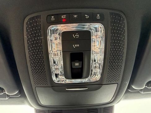 Used 2020 Mercedes-Benz GLE 350 4MATIC image 31