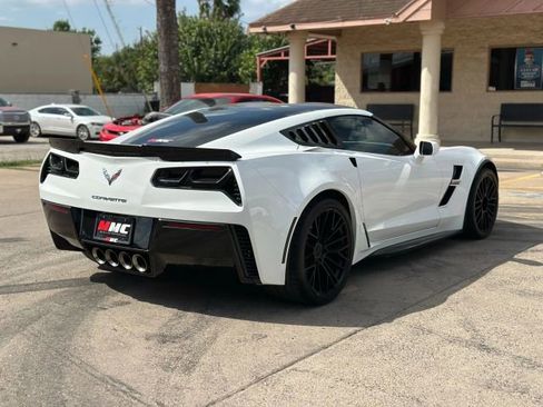Used 2017 Chevrolet Corvette Grand Sport image 8