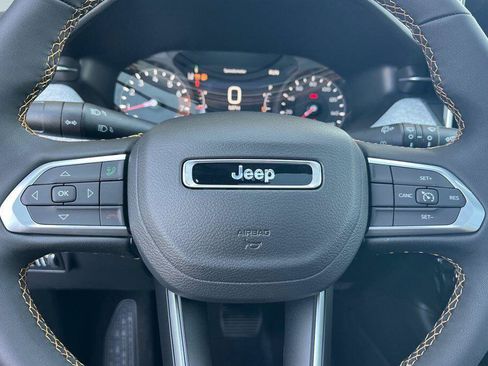 New 2026 Jeep Compass Latitude AWD/4WD image 23