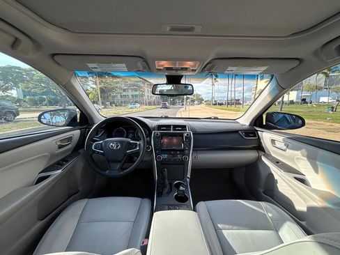 Used 2015 Toyota Camry XLE image 10