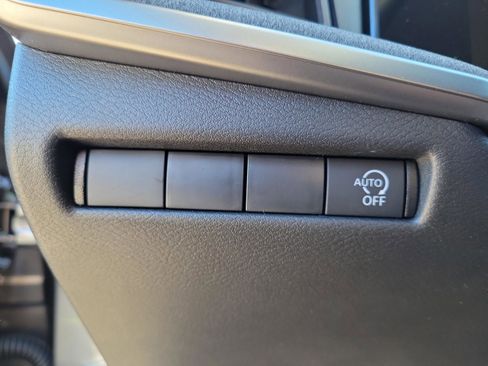 New 2026 Nissan Kicks S image 20