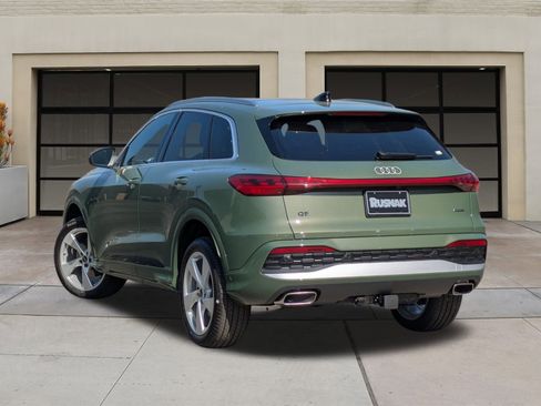 New 2025 Audi Q5 Premium Plus image 3