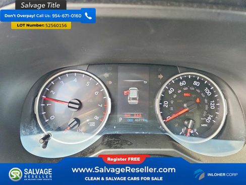 Used 2019 Toyota RAV4 LE w/ Carpet Mat Package FWD image 12