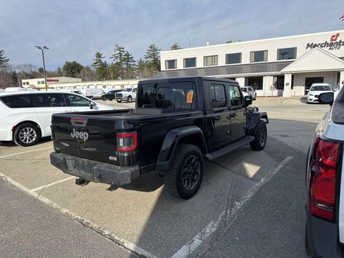 Used 2020 Jeep Gladiator Overland w/ LED Lighting Group image 4