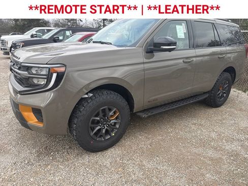 New 2026 Ford Expedition Tremor image 3
