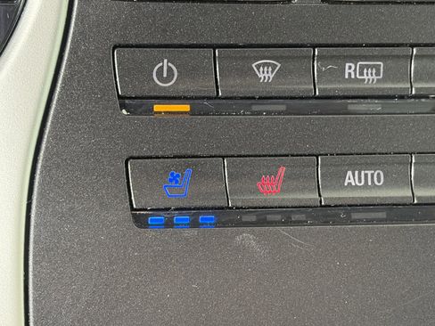 Used 2019 Lincoln Nautilus Reserve w/ Cargo Utility Package AWD/4WD image 29