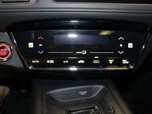 Used 2022 Honda HR-V EX image 19