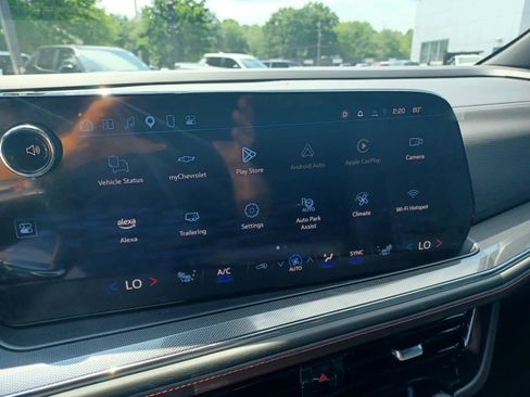 Used 2025 Chevrolet Tahoe RST w/ Comfort Package AWD/4WD image 11
