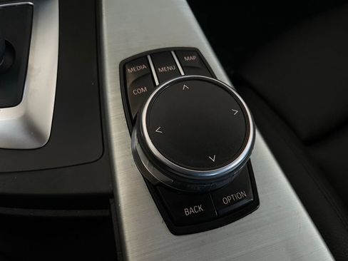 Used 2018 BMW 320i 320i image 34