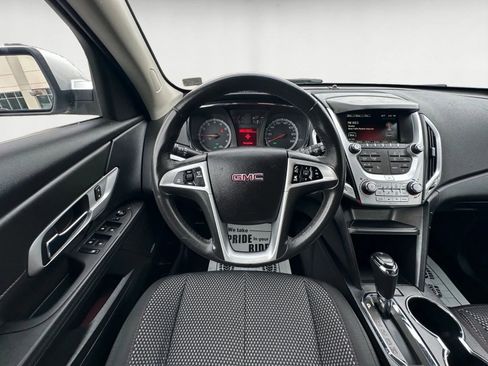 Used 2017 GMC Terrain SLE image 12