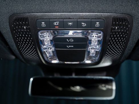 Certified 2025 Mercedes-Benz GLA 250 250 4MATIC&reg; SUV image 26