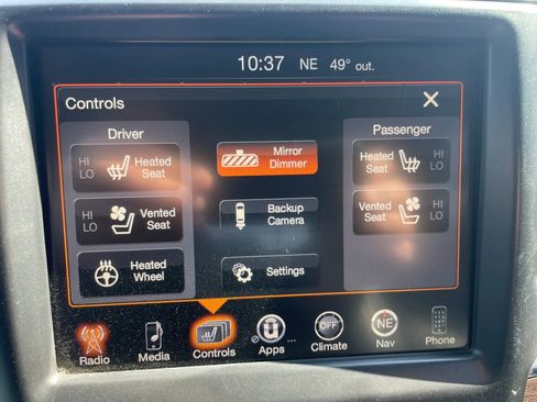 Used 2017 RAM 1500 Laramie w/ Convenience Group image 13