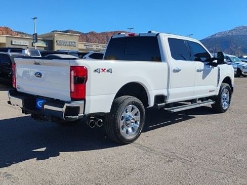 Used 2024 Ford F250 Lariat w/ Chrome Package image 8