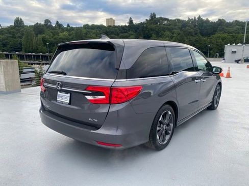 Certified 2022 Honda Odyssey Elite image 12