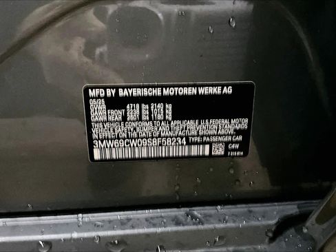 Used 2025 BMW 330i Sedan w/ Convenience Package image 33