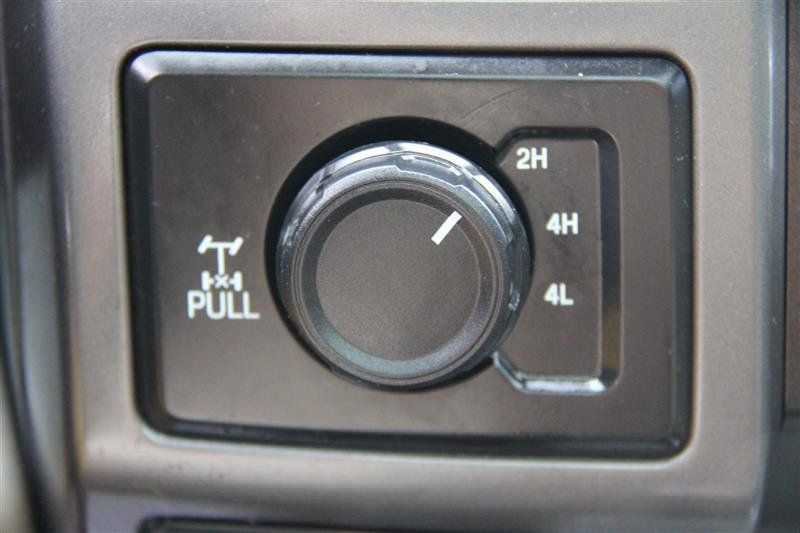 Used 2018 Ford F150 XLT w/ Equipment Group 302A Luxury AWD/4WD image 34