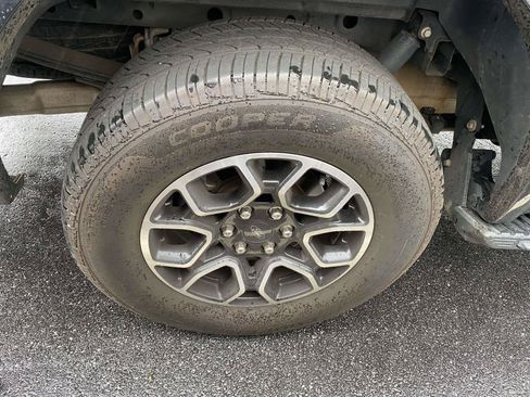 Used 2019 Ford F150 Limited w/ Trailer Tow Package AWD/4WD image 9